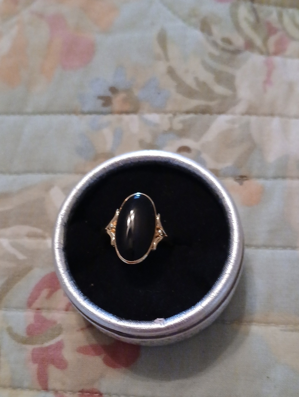 Gold Tone Ring with Black Oval Stone - Women's Fashion Ring Size 9